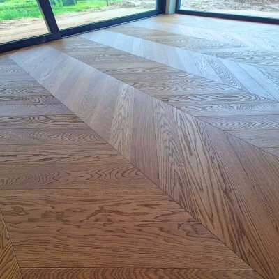 FertigDeska Chevron Dab Color Rosolare 5